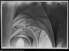 Krasnyb&oacute;r, kości&oacute;ł