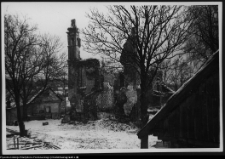 Mielnik, ruiny gotyckiego kościoła Świętej Tr&oacute;jcy