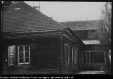 Szczyty-Nowodwory, dw&oacute;r