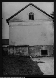 Niećkowo, dw&oacute;r i przybud&oacute;wka