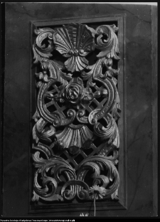 Szczuczyn, dekoracja ołtarza gł&oacute;wnego