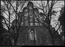 Niedźwiadna, prezbiterium