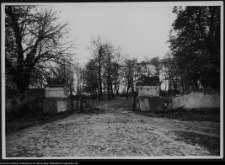 Siemiatycze, brama pałacowa