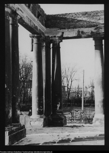 Białystok, ruiny Pałacu Branickich