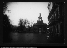 Białystok, pałac Branickich, Brama Wielka i hotel Ritz