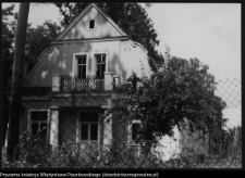 Łomża, ul. Kopernika (dworek)