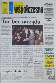 Gazeta Wsp&oacute;łczesna 1998, nr 215