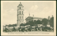 Vom östlichen Kriegsschauplatz. Wilna. deutsche Benzinstation am Kathedralenplatz. (Z frontu wschodniego. Wilno. Niemiecka stacja benzynowa na Placu Katedralnym)