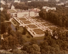 Białystok. Pałac Branickich, ogród pałacowy [Dokument ikonograficzny]