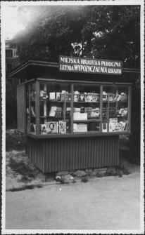 [Miejska Biblioteka Publiczna - Letnia Wypożyczalnia Książek]