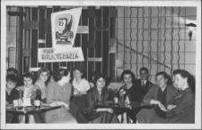 [Obchody Dnia Bibliotekarza w Wojew&oacute;dzkiej i Miejskiej Bibliotece Publicznej w Białymstoku, 1]