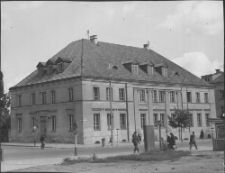 [Wojew&oacute;dzka i Miejska Biblioteka Publiczna w Białymstoku - budynek siedziby gł&oacute;wnej, po roku 1956]