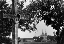 Stare Wasiliszki. Kolekcja fotografii dokumentalnej „Losy posłuchane – Białoruś”. [Dokument ikonograficzny]