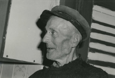 Spotkanie. Wykonane podczas podróży do wiosek polskich nad Bugiem. Kolekcja fotografii dokumentalnej – Losy posłuchane. Wioski pogranicza polsko-ukraińskiego w Polsce nad Bugiem. [Dokument ikonograficzny]