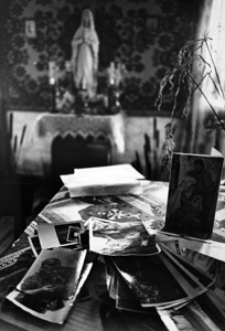 Białoruś. Arcisze. Władzia Kirwiel. Kolekcja fotografii dokumentalnej „Losy posłuchane – Białoruś”. [Dokument ikonograficzny]