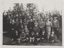 Białoruś. Wieś Piaskowce. Fotografia z albumu rodzinnego Juliana Czapli (ur.1921). Kolekcja fotografii archiwalnej – Losy posłuchane - Białoruś. [Dokument ikonograficzny]