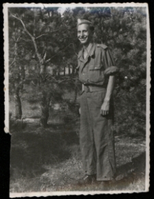 Jerzy Koszewski jako junak 48. Brygady Powszechnej Organizacji "Służba Polsce", okolice Skierniewic, 1951 r.