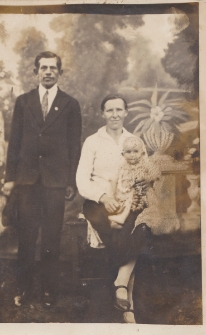 Jerzy Koszewski z rodzicami, Ksenią i Józefem, Białystok