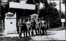 Brama Konna 10. Pułku Ułanów Litewskich, ul. Kawaleryjska, Białystok, lata 30. XX w.