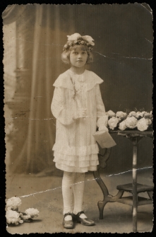 Zdjęcie z I Komunii Świętej Eugenii Kuli, Białystok, lata 30. XX w.