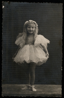 Ligia Halina Liskowacka–Zinkow, Warszawa, ok.1935 r.