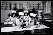 Zespół Szkół Medycznych, Liceum Pielęgniarskie, ul. Warszawska, Białystok, 1973 r.