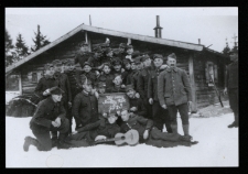 Polscy jeńcy wojenni świętujący Nowy Rok, Berchtesgaden, Niemcy, 1943 r.