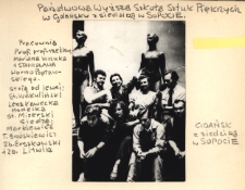 Studenci Państwowej Wyższej Szkoły Sztuk Pięknych w Gdańsku z siedzibą w Sopocie w pracowni rzeźby, Sopot, 1945-50 r.