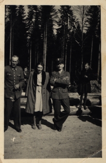 Pracownicy Nadleśnictwa Państwowego Kowary podczas Dnia Lasu, Kowary, kwiecień 1948 r.