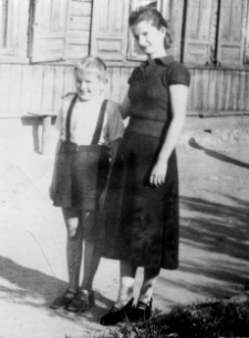 Maria i Waldemar Kryniccy, ul. Kraszewskiego 5, Białystok, 1954 r.