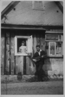 Józef Czołpiński ze znajomą, Białystok, lata 60. XX w.