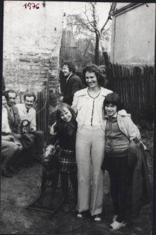 Zdjęcie rodzinne Ulmanów, ul. Starobojarska 5, Białystok, 1976 r.