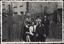 Rodzice Andrzeja Ulmana z wujostwem, ul. Starobojarska 5, Białystok, 1964 r.