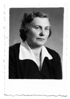 Eugenia Rynkiewicz, zdjęcie portretowe, Białystok, 1959 r.