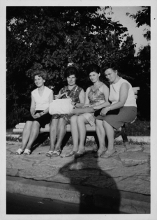 Wycieczka zakładowa pracowników Fabryki Przyrządów i Uchwytów w Białymstoku, lata 70-80. XX w.