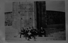 Wycieczka zakładowa pracowników Fabryki Przyrządów i Uchwytów w Białymstoku,"Pomnik Wolności", Wzgórze Gellerta, Budapeszt, Węgry, lata 70. XX w.