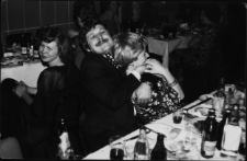Bal sylwestrowy pracowników Fabryki Przyrządów i Uchwytów, świetlica zakładowa, ul. Łąkowa 3, Białystok, 31 grudnia 1975 r.