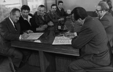 Delegacja Fabryki Przyrządów i Uchwytów w Białymstoku w fabryce obrabiarek, Kowno, Litwa, wrzesień 1977 r.