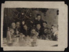 Zdjęcie rodzinny Rymińskich, Boże Narodzenie, ul. Jurowiecka 1, Białystok, 1939 r.