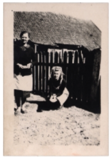 Janina Pietuch z matką, Białystok, lata 30. XX w.