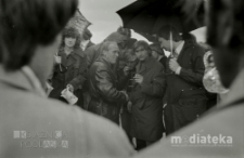 Giełda staroci, Plac XXX-lecia PRL, Białystok, ok. 1978 r., fot. ze zbiorów Andrzeja Trzcińskiego