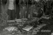 Giełda staroci, Plac XXX-lecia PRL, Białystok, ok. 1978 r., fot. ze zbiorów Andrzeja Trzcińskiego