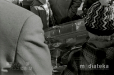 Giełda staroci, Plac XXX-lecia PRL, Białystok, ok. 1978 r., fot. ze zbiorów Andrzeja Trzcińskiego