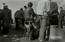 Giełda staroci, Plac XXX-lecia PRL, Białystok, ok. 1978 r., fot. ze zbiorów Andrzeja Trzcińskiego