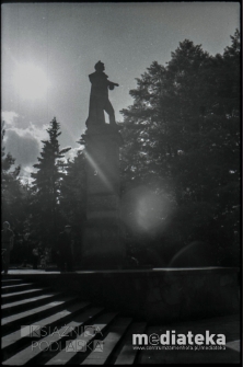 Pomnik Wdzięczności Armii Czerwonej, Park Plany, Białystok, druga połowa lat 70. XX w., fot. ze zbiorów Andrzeja Trzcińskiego