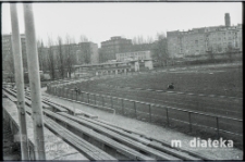 Stadion przy ul. Jurowieckiej, Białystok, druga połowa lat 70. XX w., fot. ze zbiorów Andrzeja Trzcińskiego