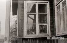 Ganek domu drewnianego, Białystok, druga połowa lat 70. XX w., fot. ze zbiorów Andrzeja Trzcińskiego