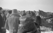 Targ zimowy, druga połowa lat 70. XX w., fot. ze zbiorów Andrzej Trzcińskiego