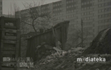 Burzenie starej zabudowy, Białystok, druga połowa lat 70. XX w., fot. ze zbior&oacute;w Andrzeja Trzcińskiego