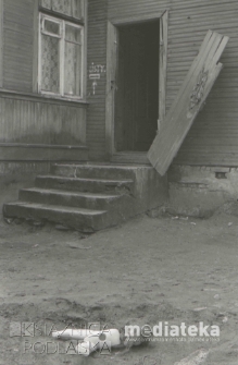 Drewniana zabudowa, Białystok, druga połowa lat 70. XX w., fot. ze zbiorów Andrzeja Trzcińskiego